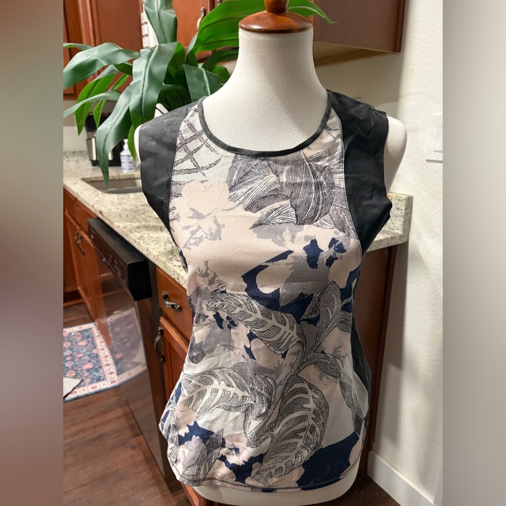 Zara Black and Cream Floral Blouse
